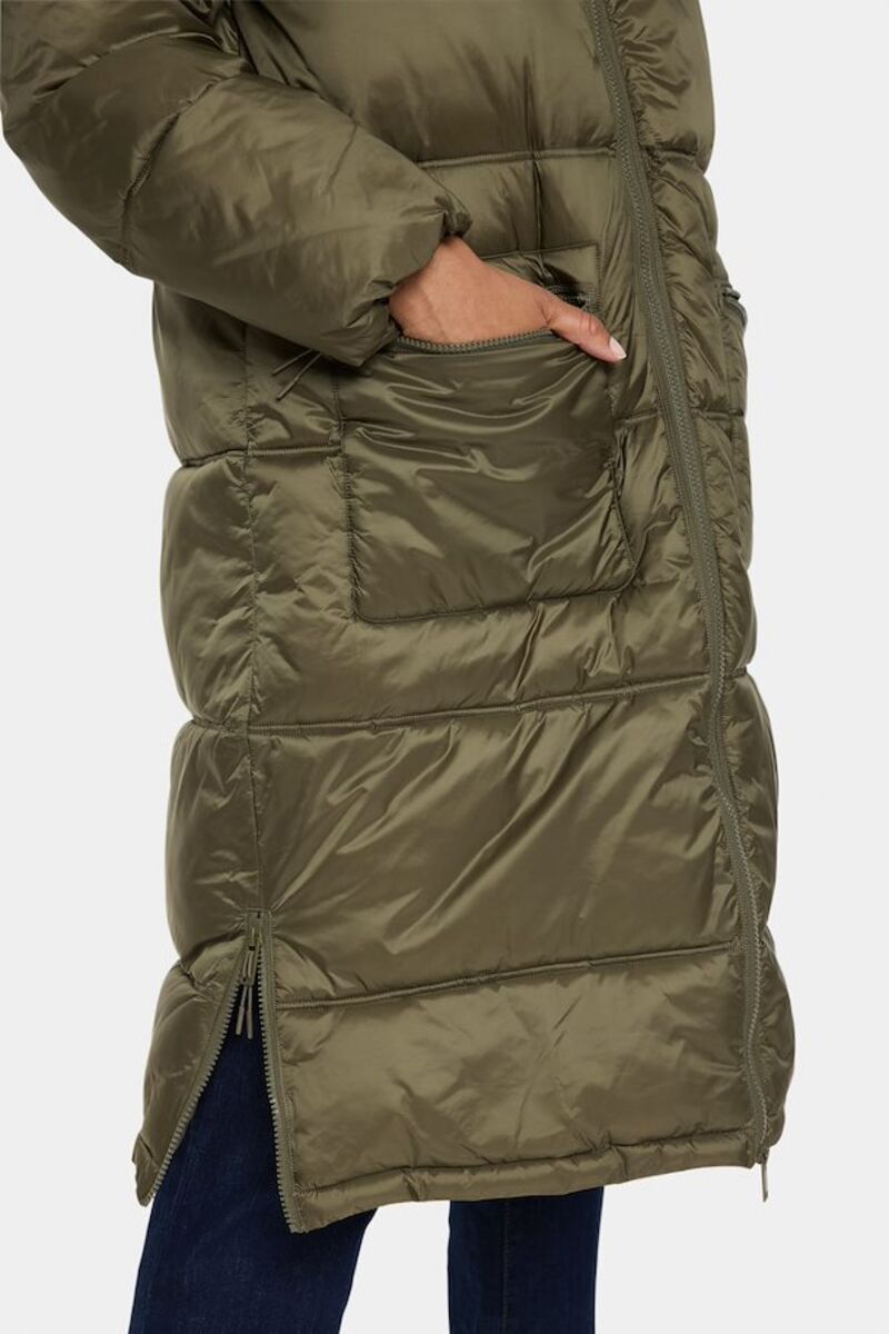 kalamata-francessz-outerwear 3.jpg kalamata-francessz-outerwear 3.jpg