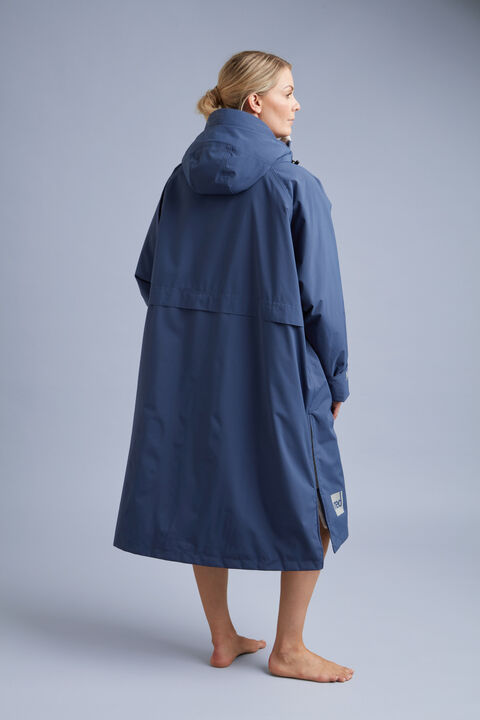Pro_Change_Robe_Admiral_Blue_F_Main_Back.jpg_max.jpg