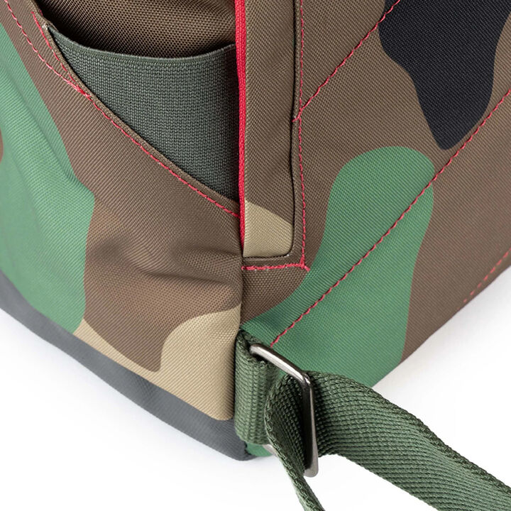 ROKA_CANFIELD_B_MEDIUM_VINTAGE_CAMO_HARDWARE.webp