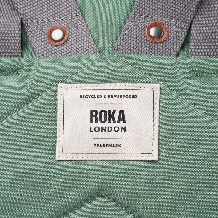 ROKA_FINCHLEY_MEDIUM_CANVAS_FROST_LABEL.jpg