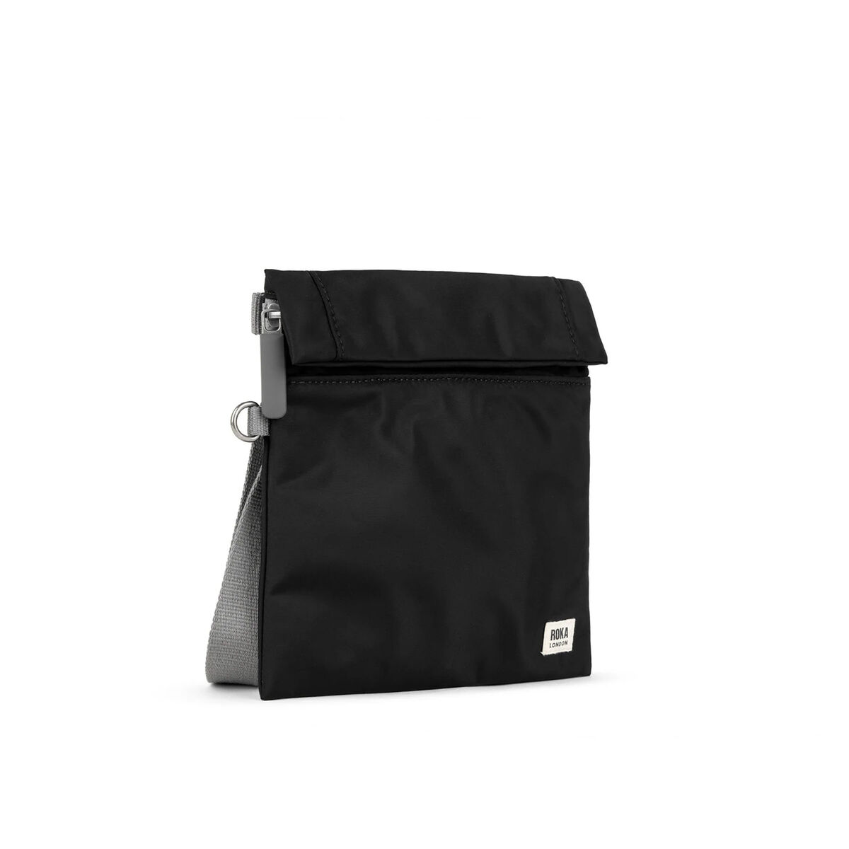 ROKA_STRATFORD_NYLON_BLACK_SIDE.webp ROKA_STRATFORD_NYLON_BLACK_SIDE.webp