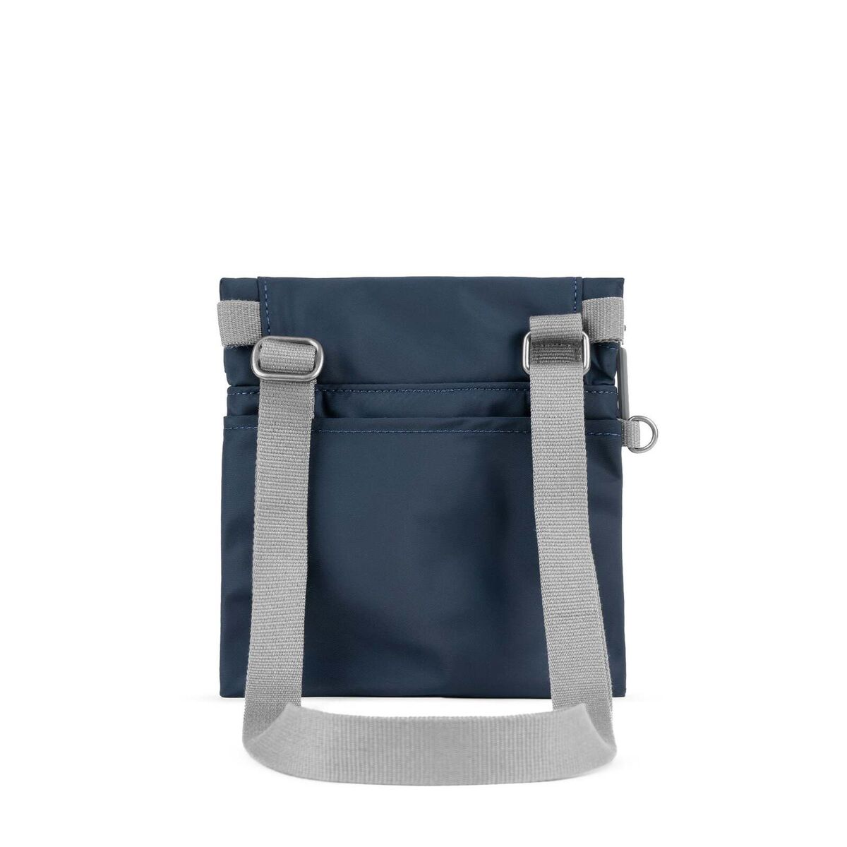 ROKA_STRATFORD_NYLON_MIDNIGHT_BACK.jpg ROKA_STRATFORD_NYLON_MIDNIGHT_BACK.jpg