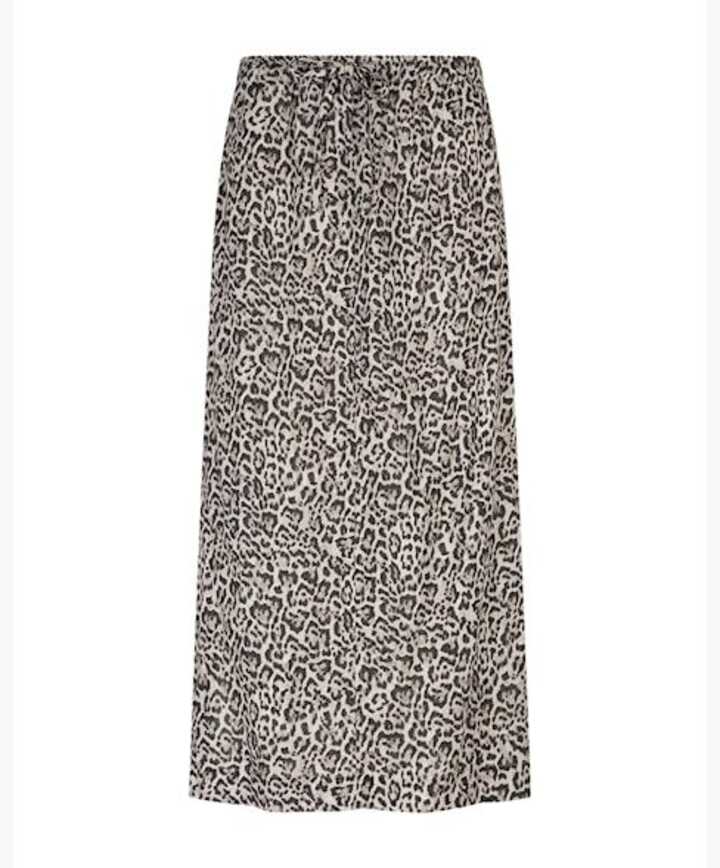 RED BUTTON INDIE LEOPARD SKIRT