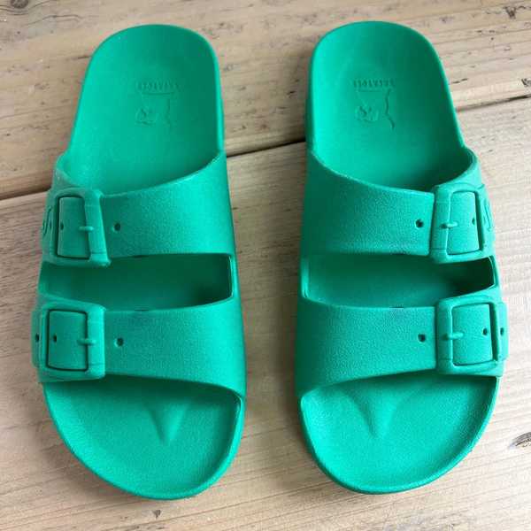 PLAIN RECYCLED PVC SLIDERS (SMALL SIZES ONLY)